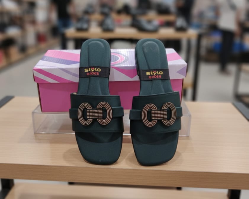 Stylish Slip-On Flat Footwear