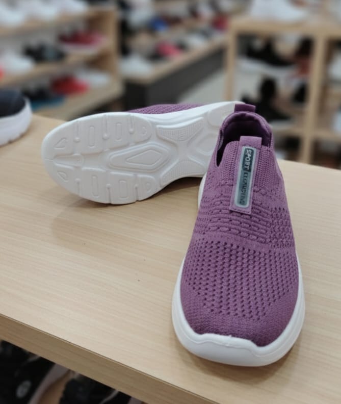 Slip-On-Lightweight-Knit-Comfort-Shoes