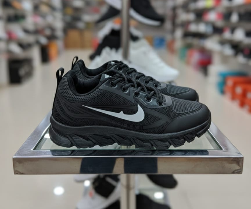 Men`s-Black-Athletic-Sneakers