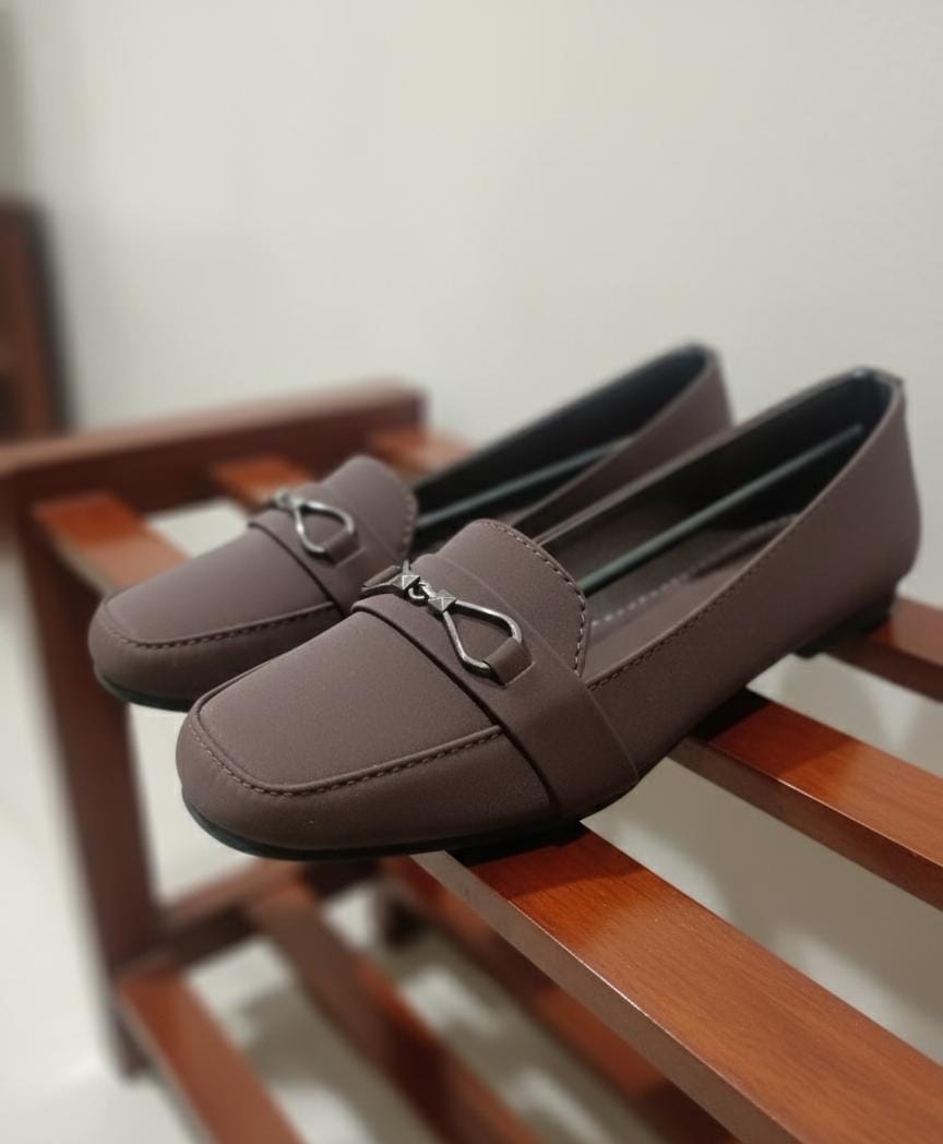 Elegant-Burgundy-Women`s-Loafers